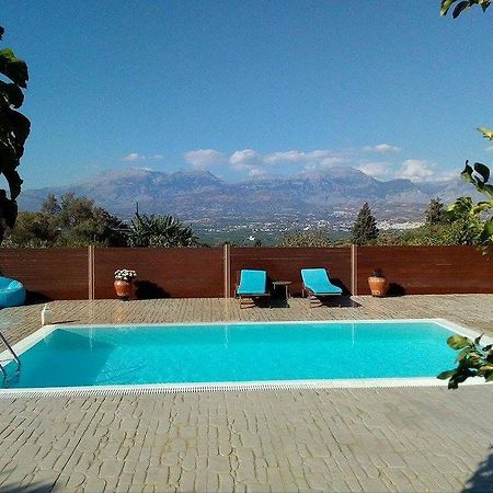 House Veggera - Private Swimming Pool Guest House Pombia Luaran gambar