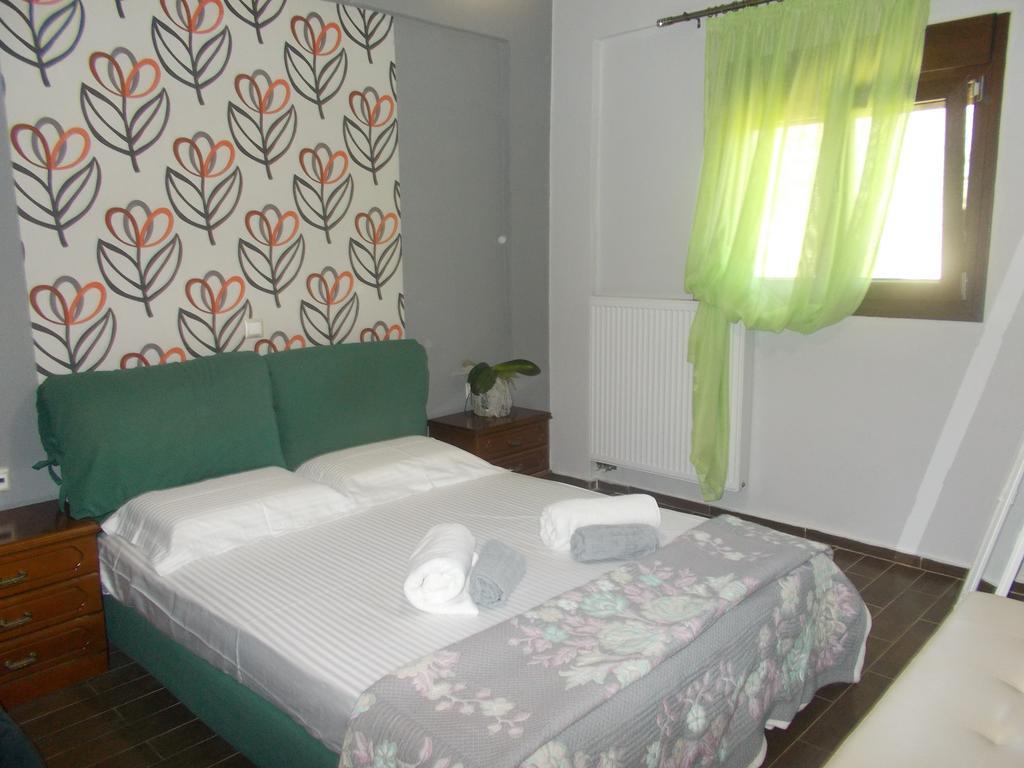 House Veggera - Private Swimming Pool Guest House Pombia Luaran gambar