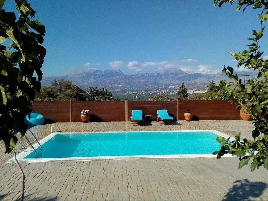 House Veggera - Private Swimming Pool Guest House Pombia Luaran gambar