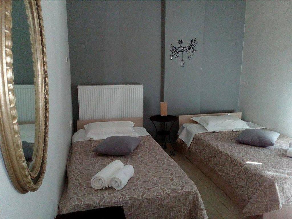 House Veggera - Private Swimming Pool Guest House Pombia Luaran gambar